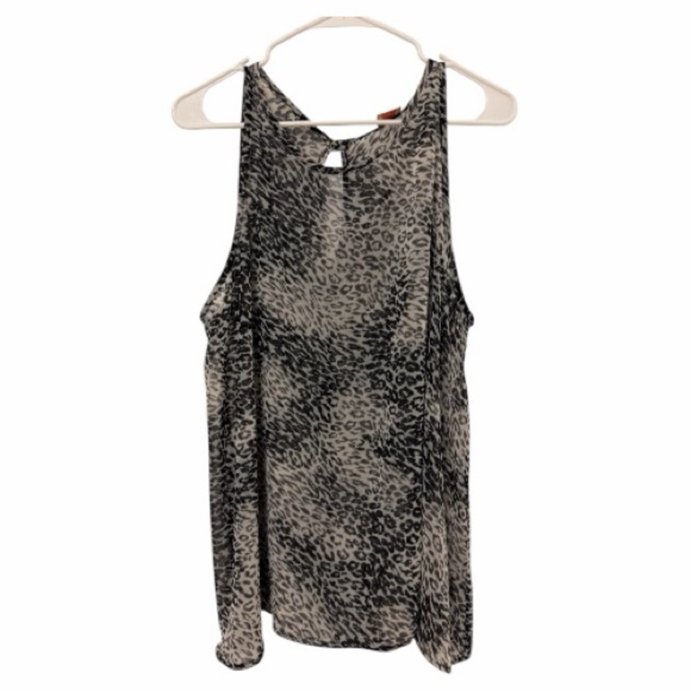 Leopard Print Sleeveless Top